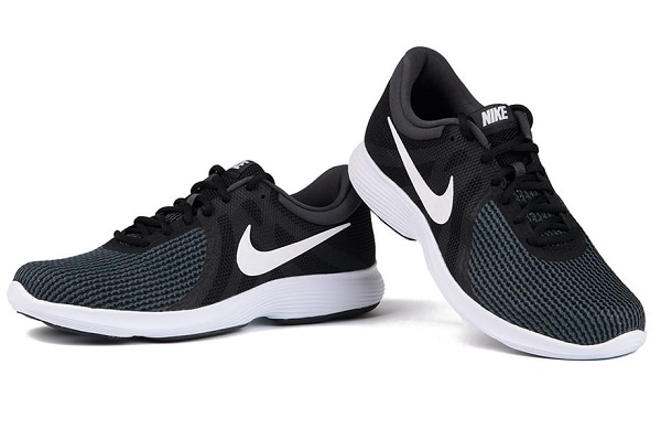 Buty Nike Revolution